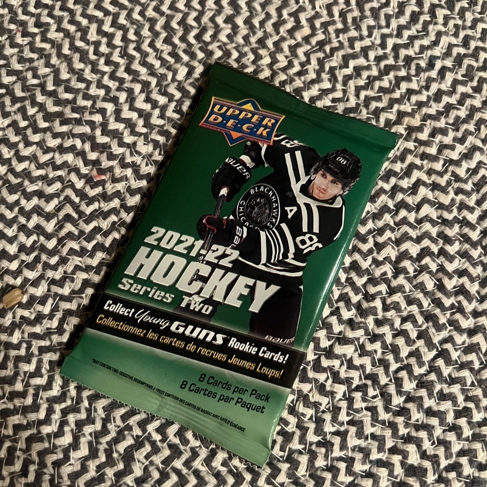 Upper Deck  Hockey 2021-2022 Seasonal Premium Trading Cards NWOT​